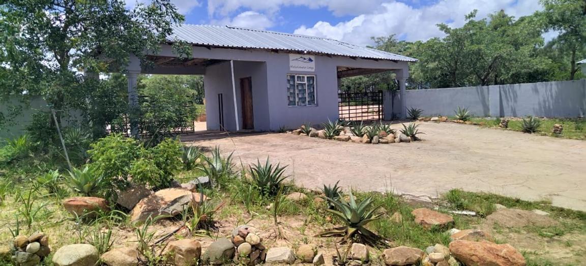 Moholoholo Lodge Acornhoek Экстерьер фото