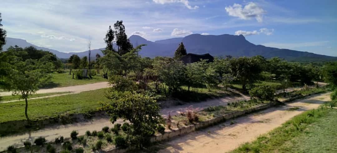 Moholoholo Lodge Acornhoek Экстерьер фото